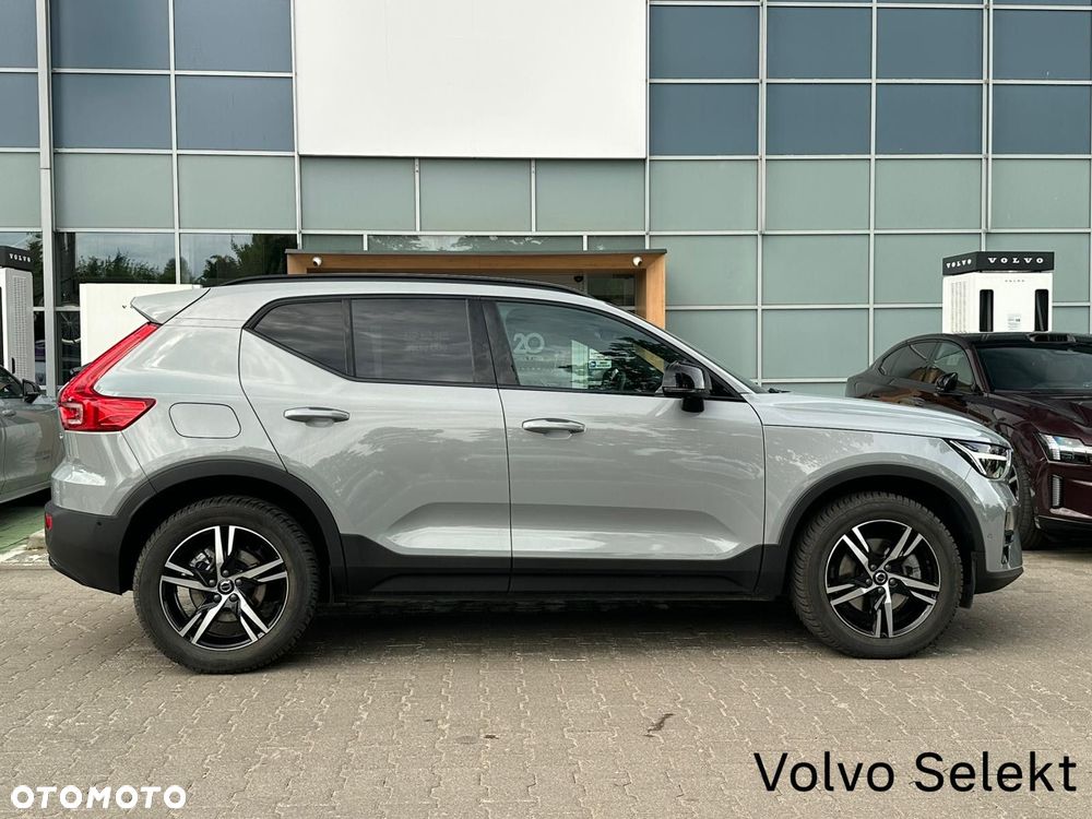 Volvo XC 40 - 4