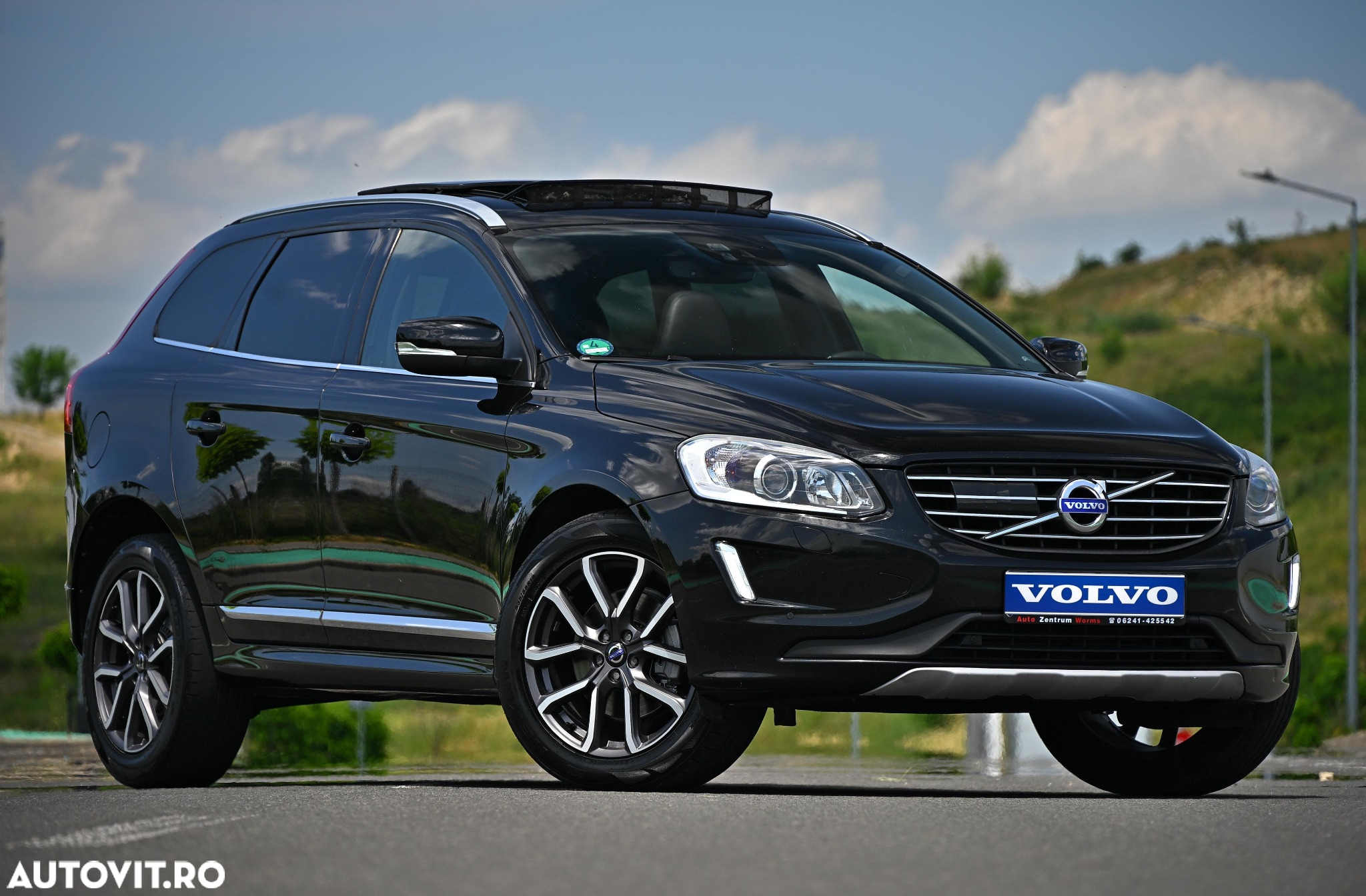 Volvo XC 60 D5 AWD Aut. Summum - 2