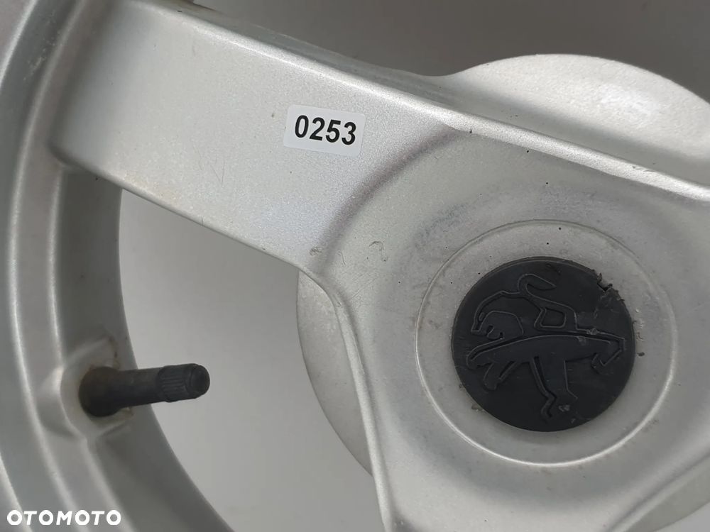 FELGA TYL KOLO  OPONA 120/70-12  PEUGEOT E-VIVACITY - 2