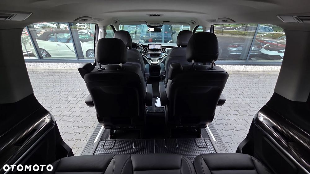 Mercedes-Benz Klasa V 250 d lang 9G-TRONIC Avantgarde - 27