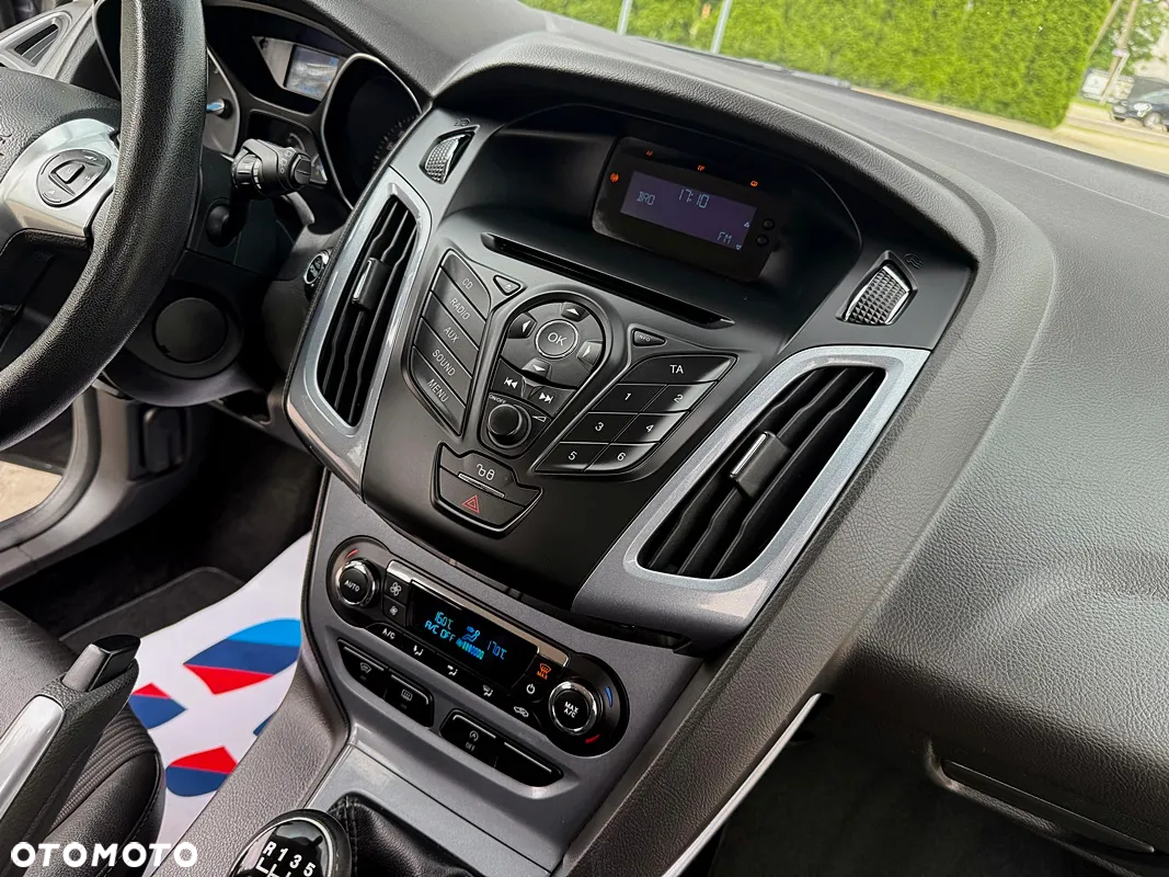 Ford Focus 1.6 EcoBoost Start-Stopp-System Titanium - 19