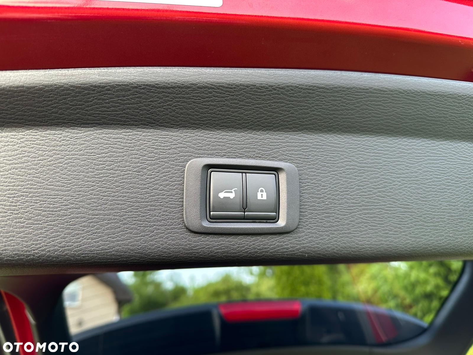 Mitsubishi Outlander - 9