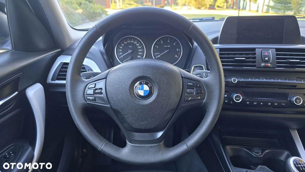 BMW Seria 1 116d - 28