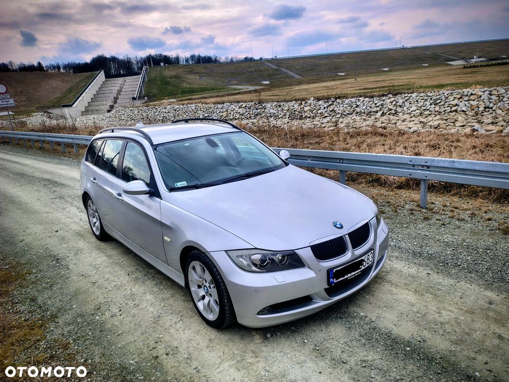 BMW Seria 3 318d DPF Edition Sport - 2