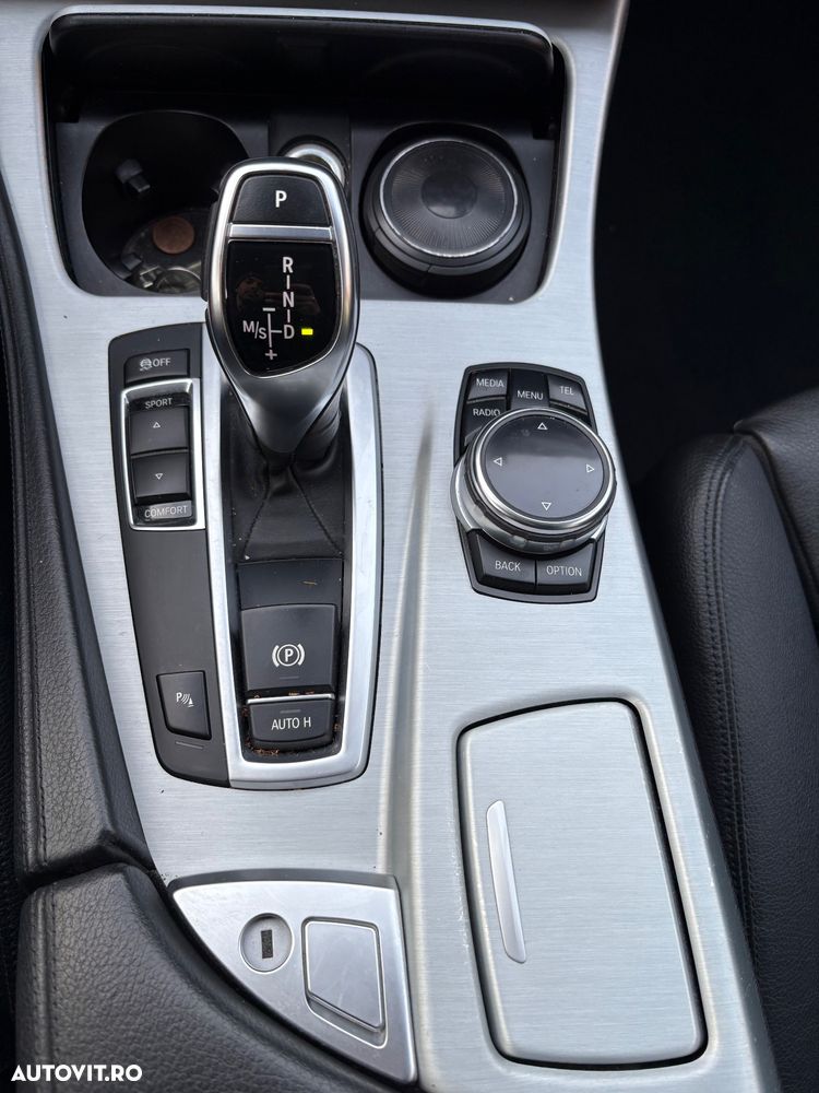 BMW Seria 5 530d Aut. - 12