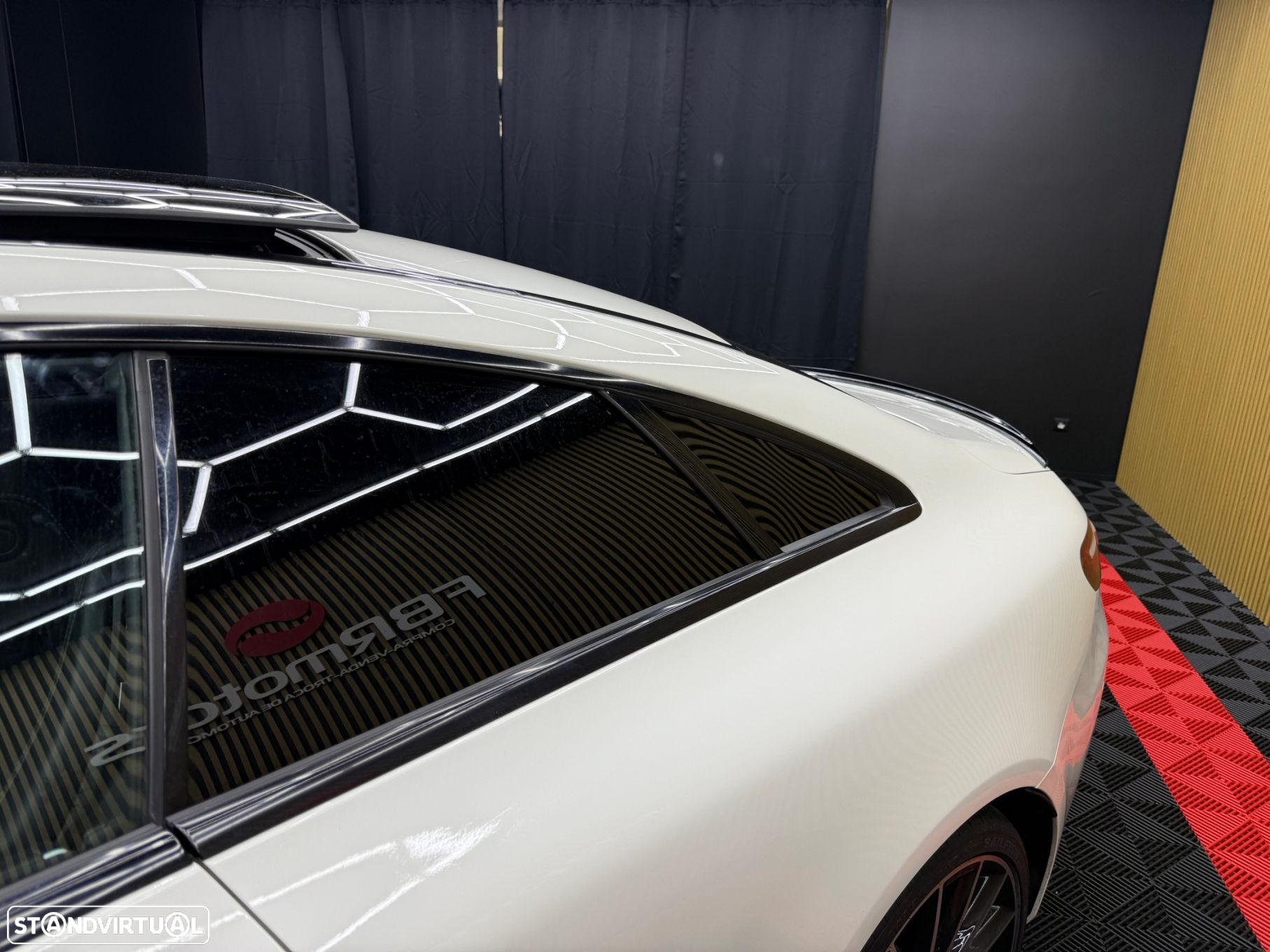 Mercedes-Benz E 220 d Coupe 9G-TRONIC AMG Line - 16