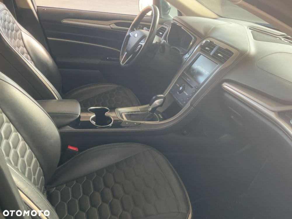Ford Mondeo 2.0 TDCi PowerShift-Aut Allrad Vignale - 7