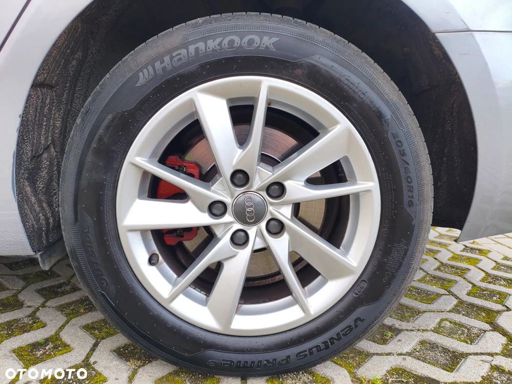 Audi A4 Avant 2.0 TDI S tronic - 18
