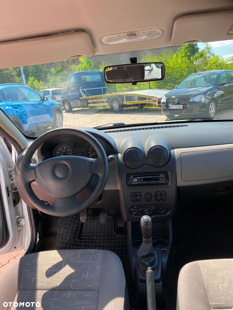Dacia Sandero - 9