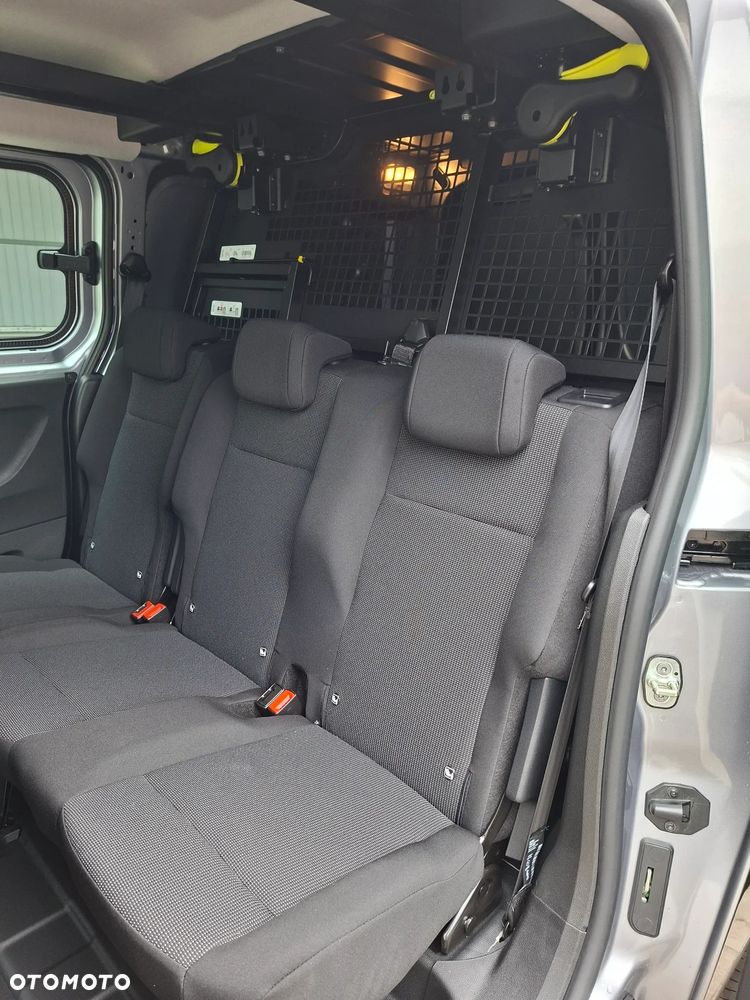 Toyota Proace City - 21