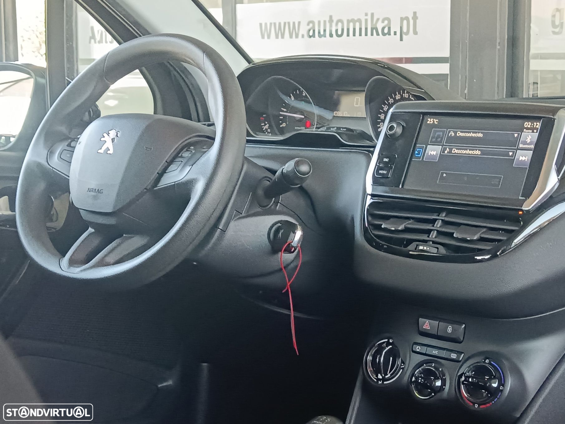 Peugeot 208 1.6 BlueHDi Active - 31