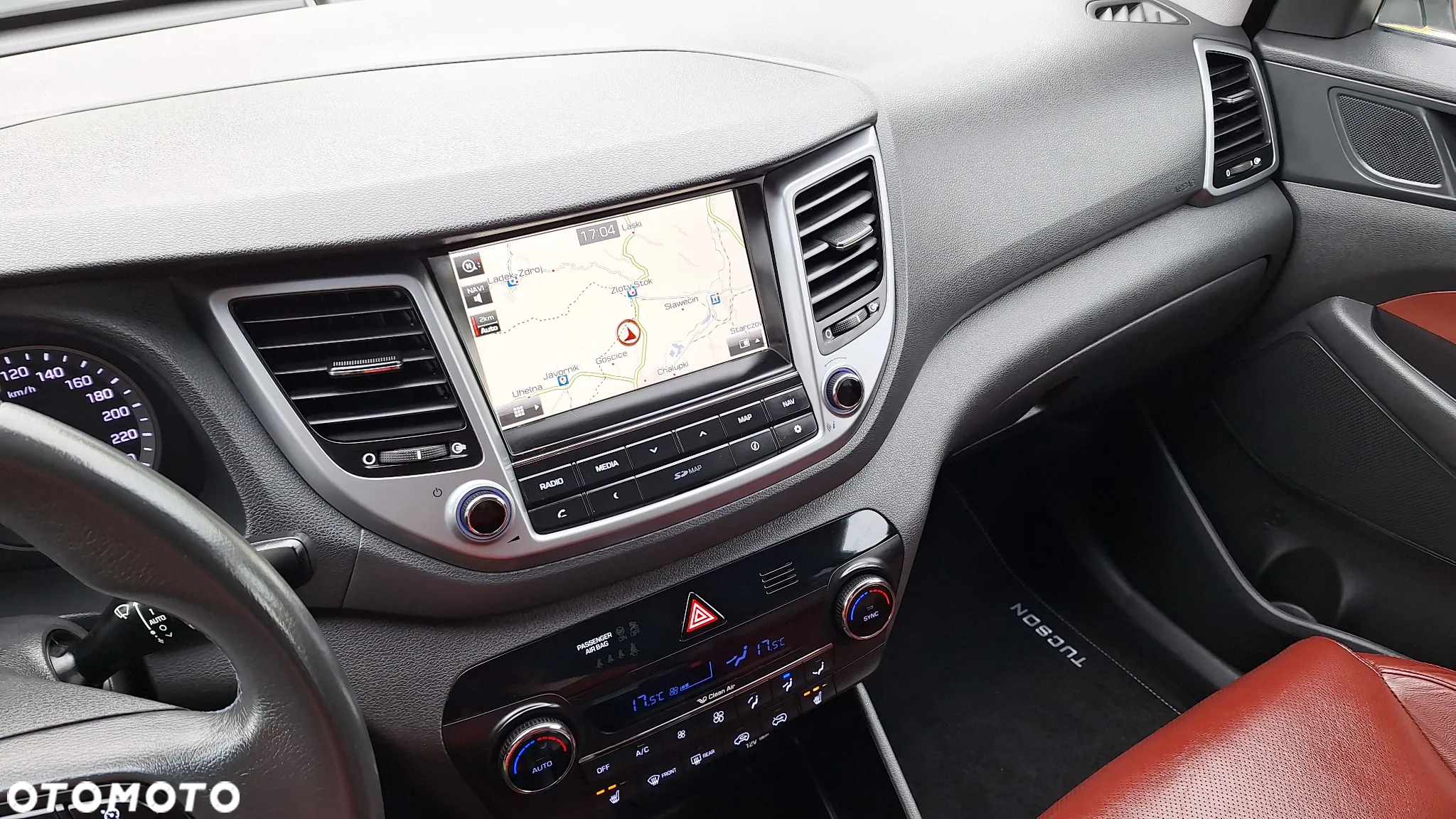 Hyundai Tucson blue 1.7 CRDi 2WD Style - 18