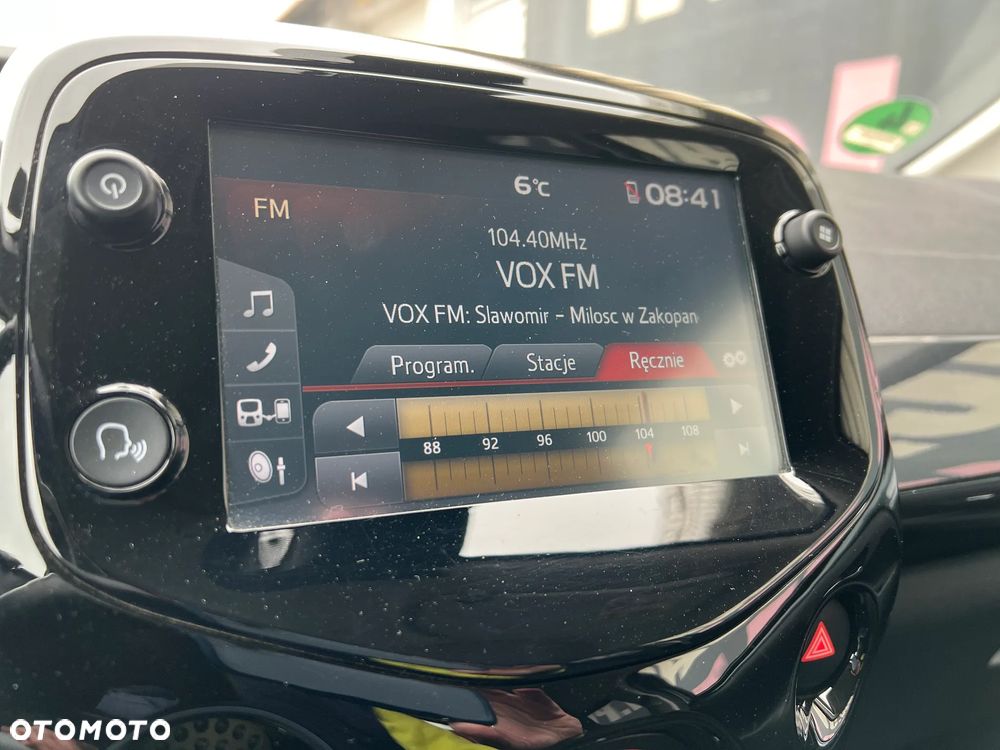 Toyota Aygo x-sky - 20
