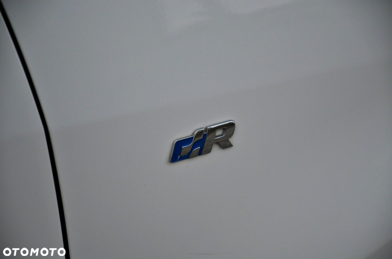 Volkswagen Touran - 19
