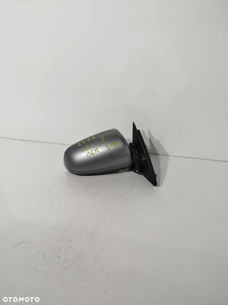 LUSTERKO PRAWE PRZEDNIE AUDI A4 B7 04-08 LY7G 5 PIN - 1