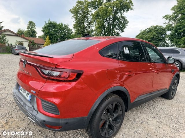 Renault Arkana E-TECH 145 R.S.LINE - 6