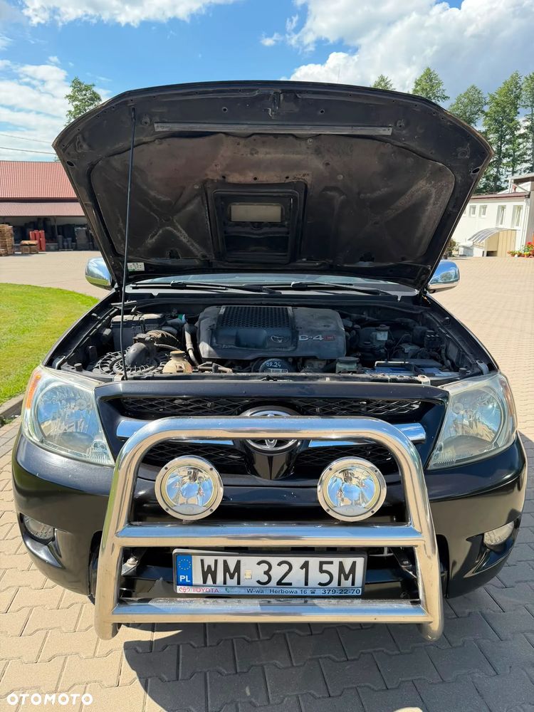 Toyota Hilux 3.0 D-4D Sol - 13