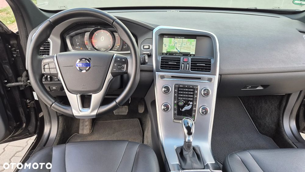 Volvo XC 60 D4 Drive-E Summum - 10