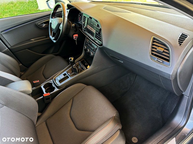 Seat Leon 1.4 TSI FR Black S&S - 24