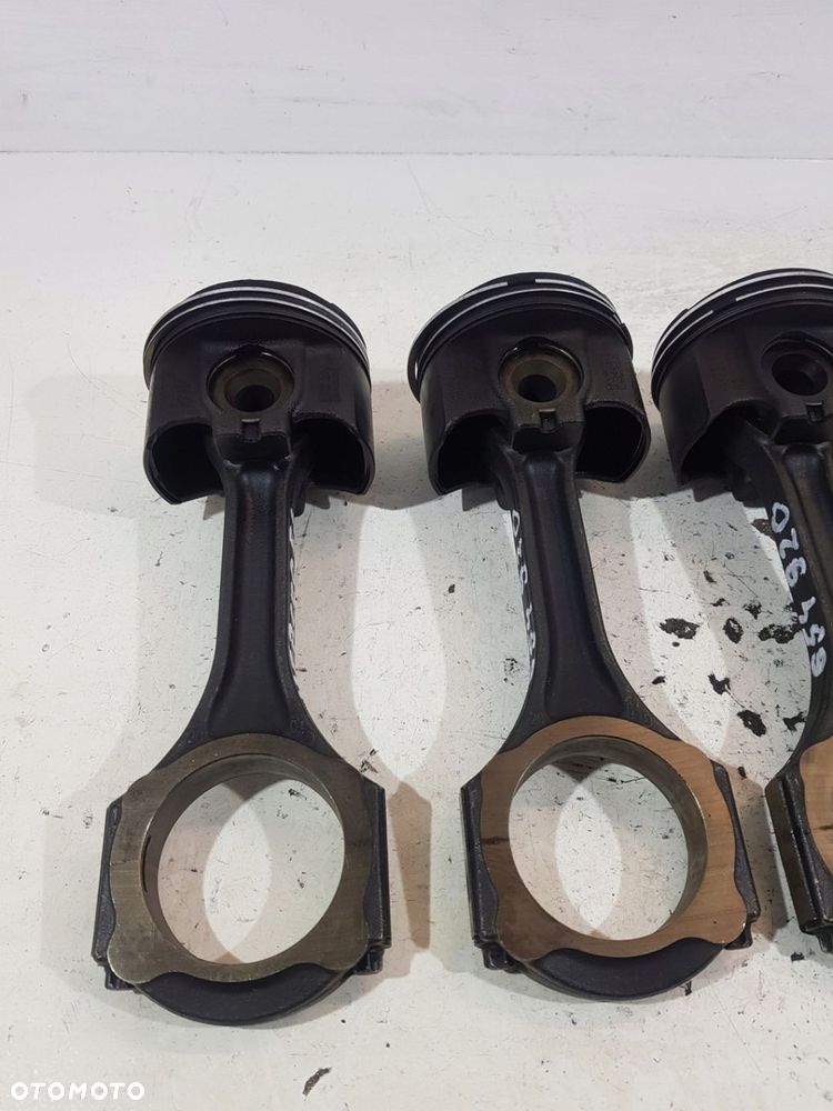 TŁOK KORBOWÓD 082318 MERCEDES W213 W205 2.0 CDI 654920 - 2