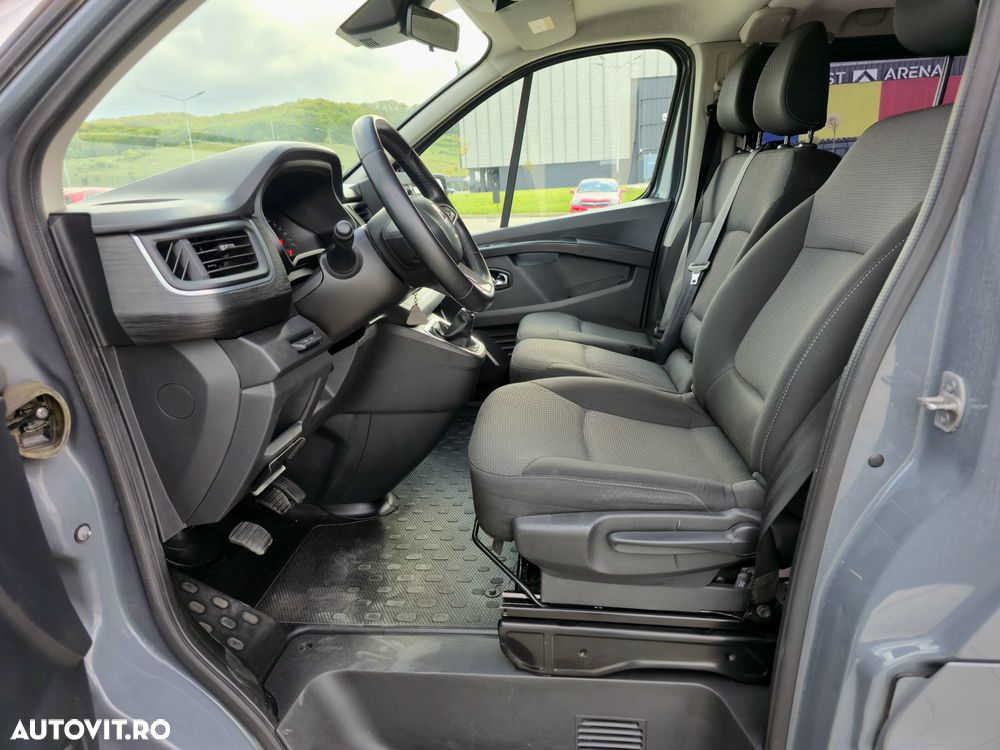 Renault Trafic - 11