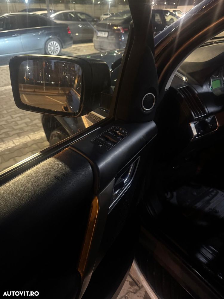 Land Rover Freelander 2.2 TD4 HSE - 17