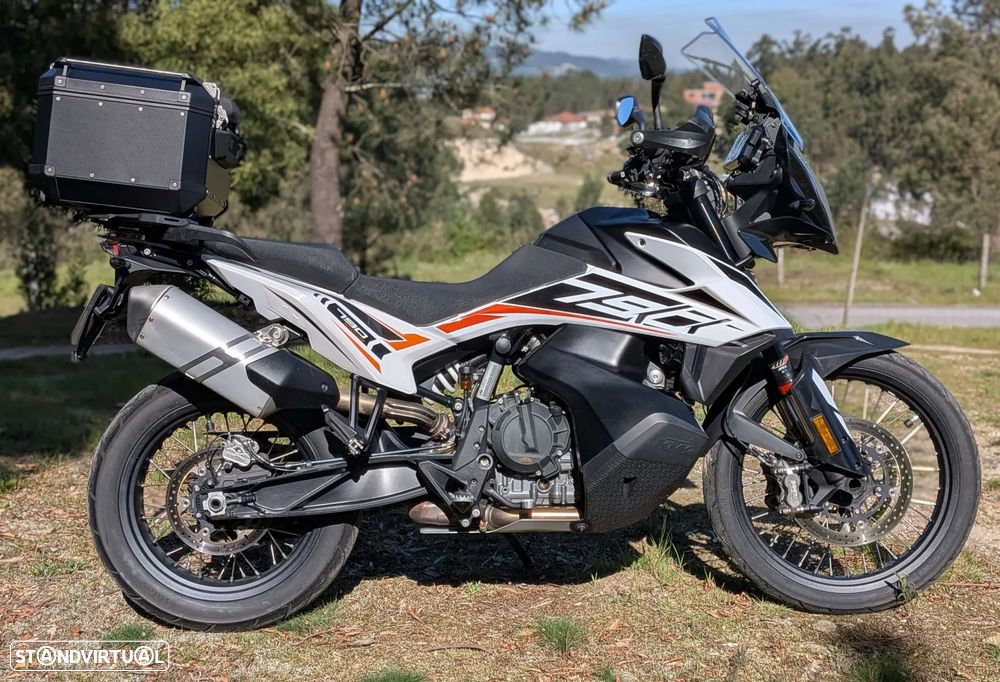KTM Adventure 790 - 1