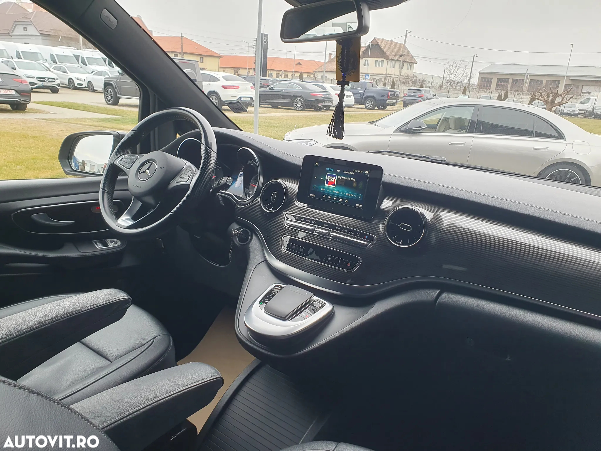 Mercedes-Benz V 250 d Extralung - 23