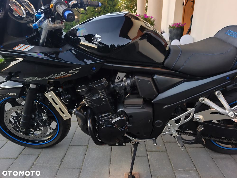 Suzuki Bandit - 17