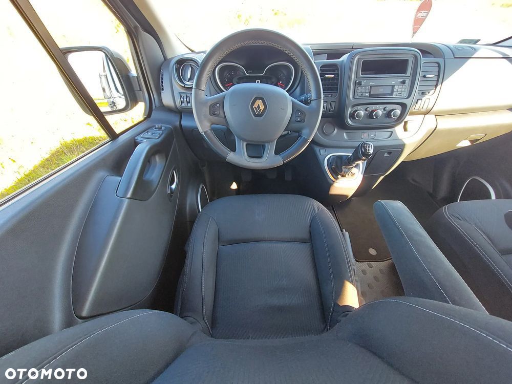 Renault Trafic SpaceClass 2.0 dCi - 31