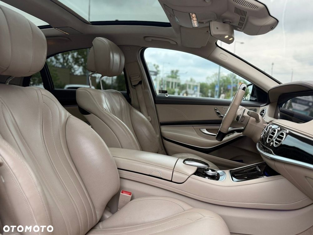 Mercedes-Benz Klasa S 400 d 4-Matic L 9G-TRONIC - 32