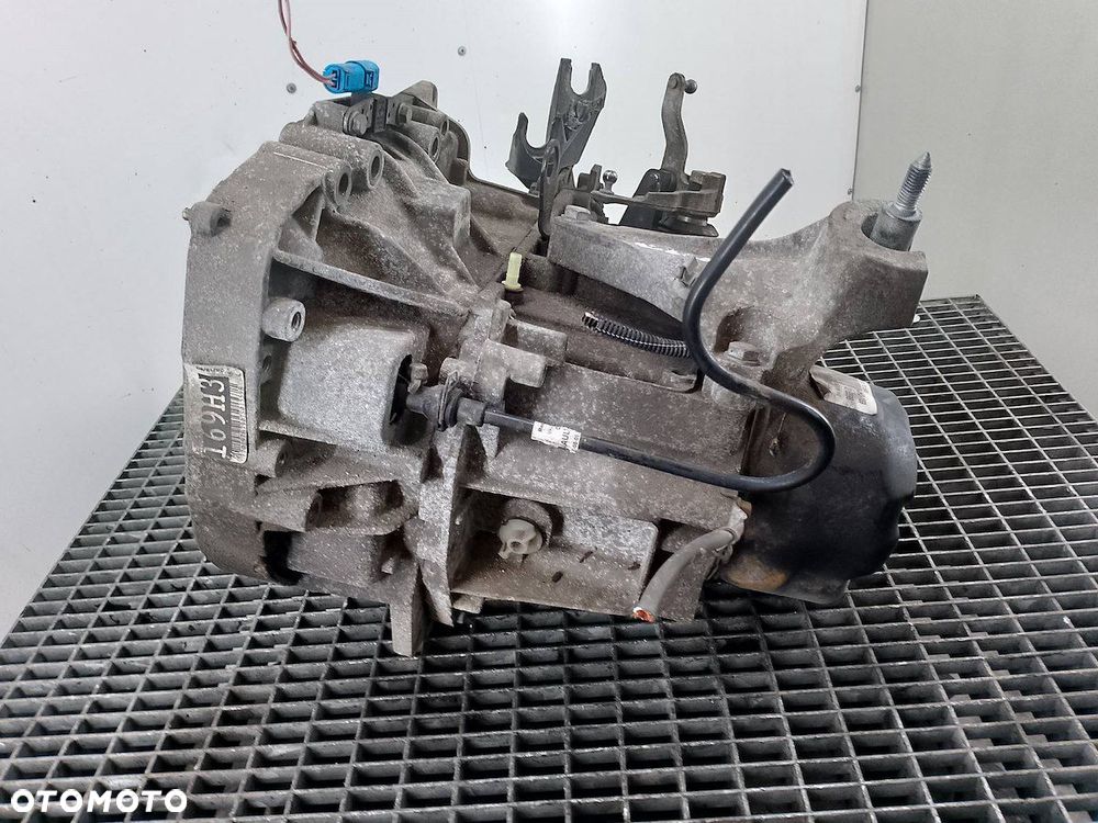 SKRZYNIA BIEGÓW MANUALNA RENAULT TWINGO II JH3169 1.2 16V - 3