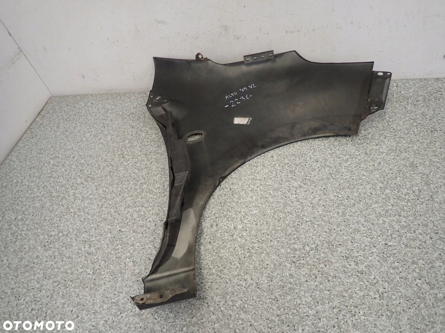 SUZUKI ALTO 5d 09-14 BŁOTNIK PRZEDNI LEWY ZMA - 9