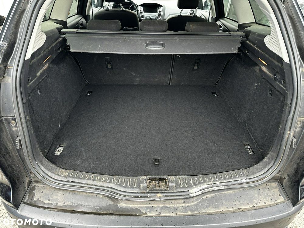 Ford Focus 1.0 EcoBoost Titanium Business - 32