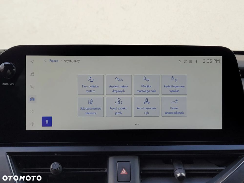 Lexus UX 300h F Sport - 21