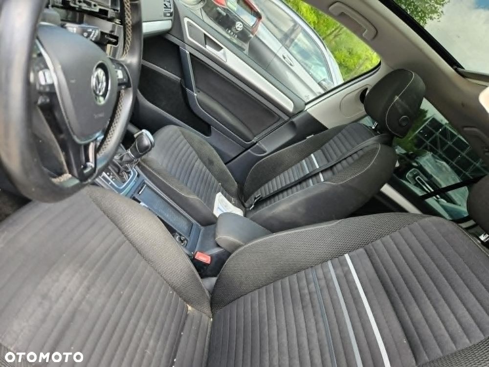 Volkswagen Golf 1.4 TSI ACT BlueMotion Technology DSG Highline - 14