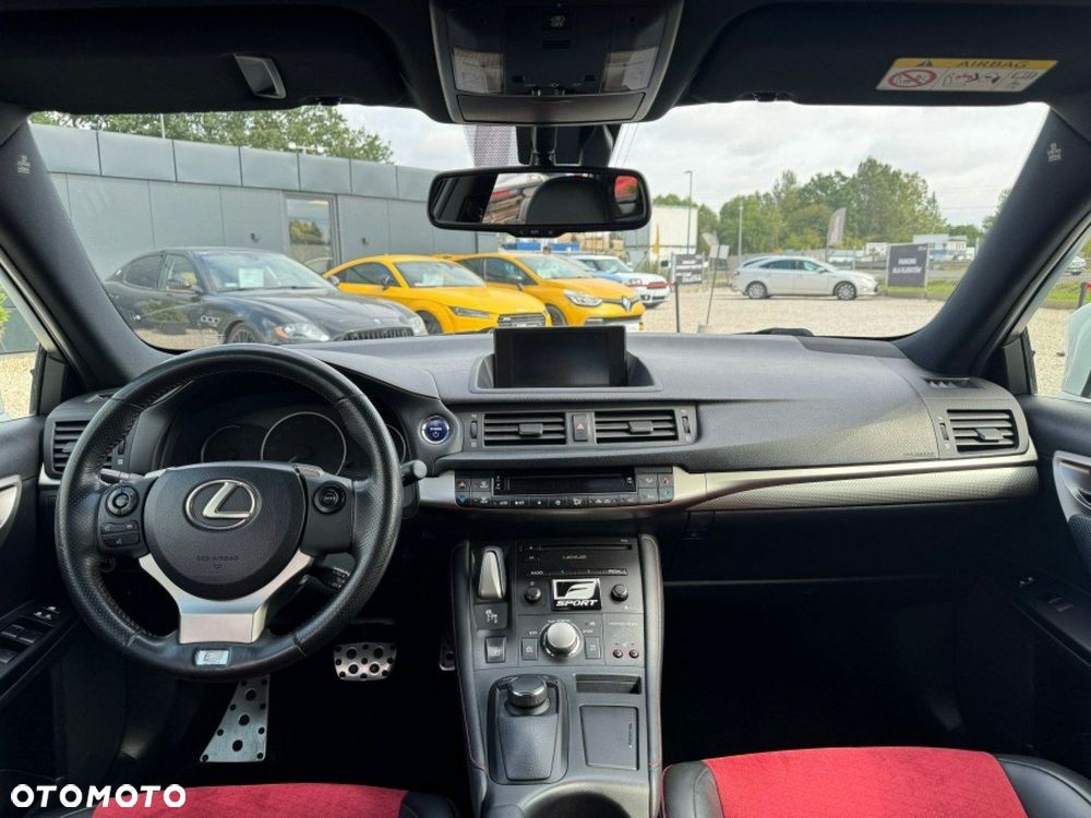 Lexus CT 200h F Sport - 12