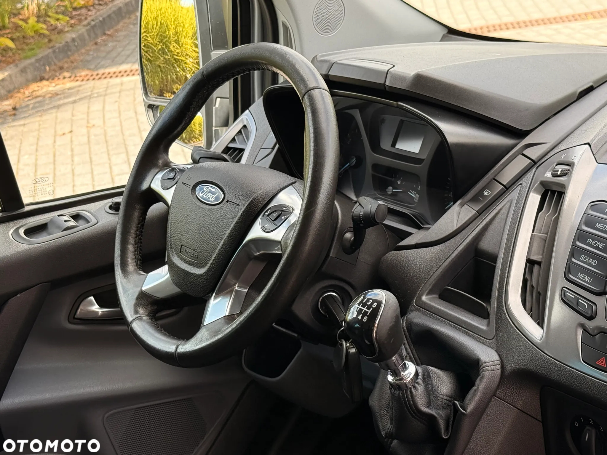 Ford Transit Custom 310 L2H1 PKW VA Trend - 22