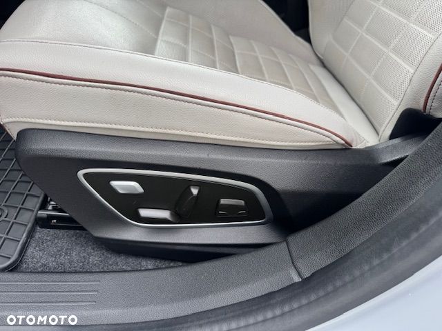 Renault Megane EV60 220hp optimum charge Iconic - 26