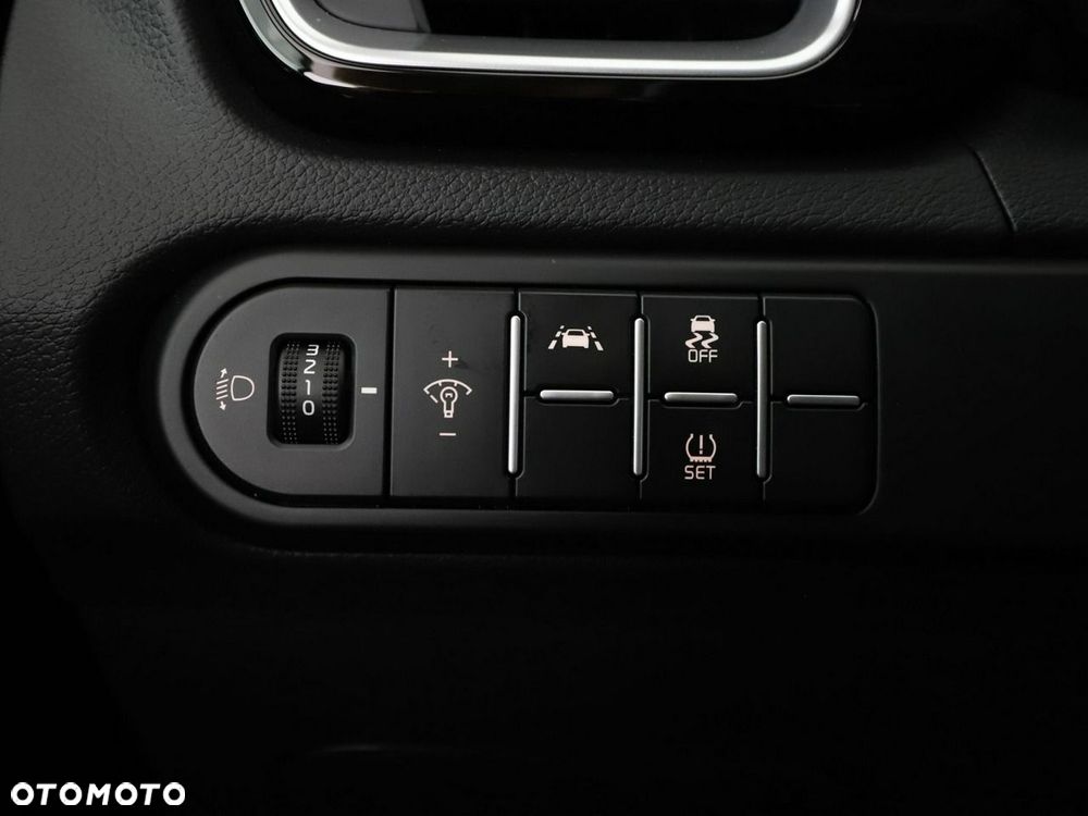 Kia XCeed 1.5 T-GDI OPF JBL Sound Edition - 36