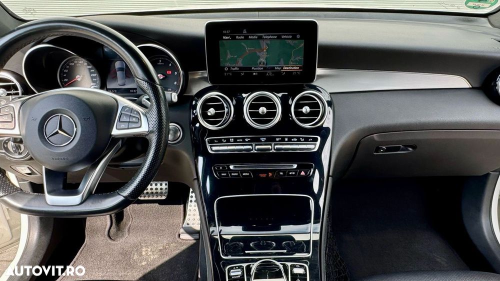 Mercedes-Benz GLC 220 d 4Matic 9G-TRONIC AMG Line - 11