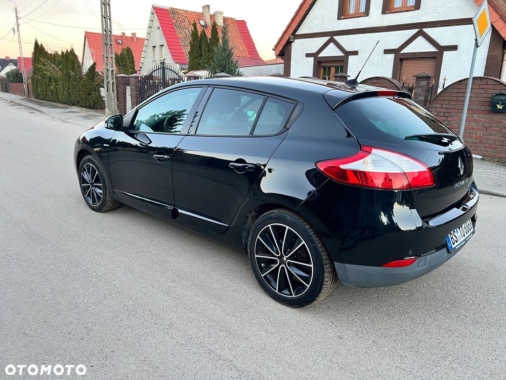 Renault Megane ENERGY TCe 115 Start & Stop Bose Edition - 34