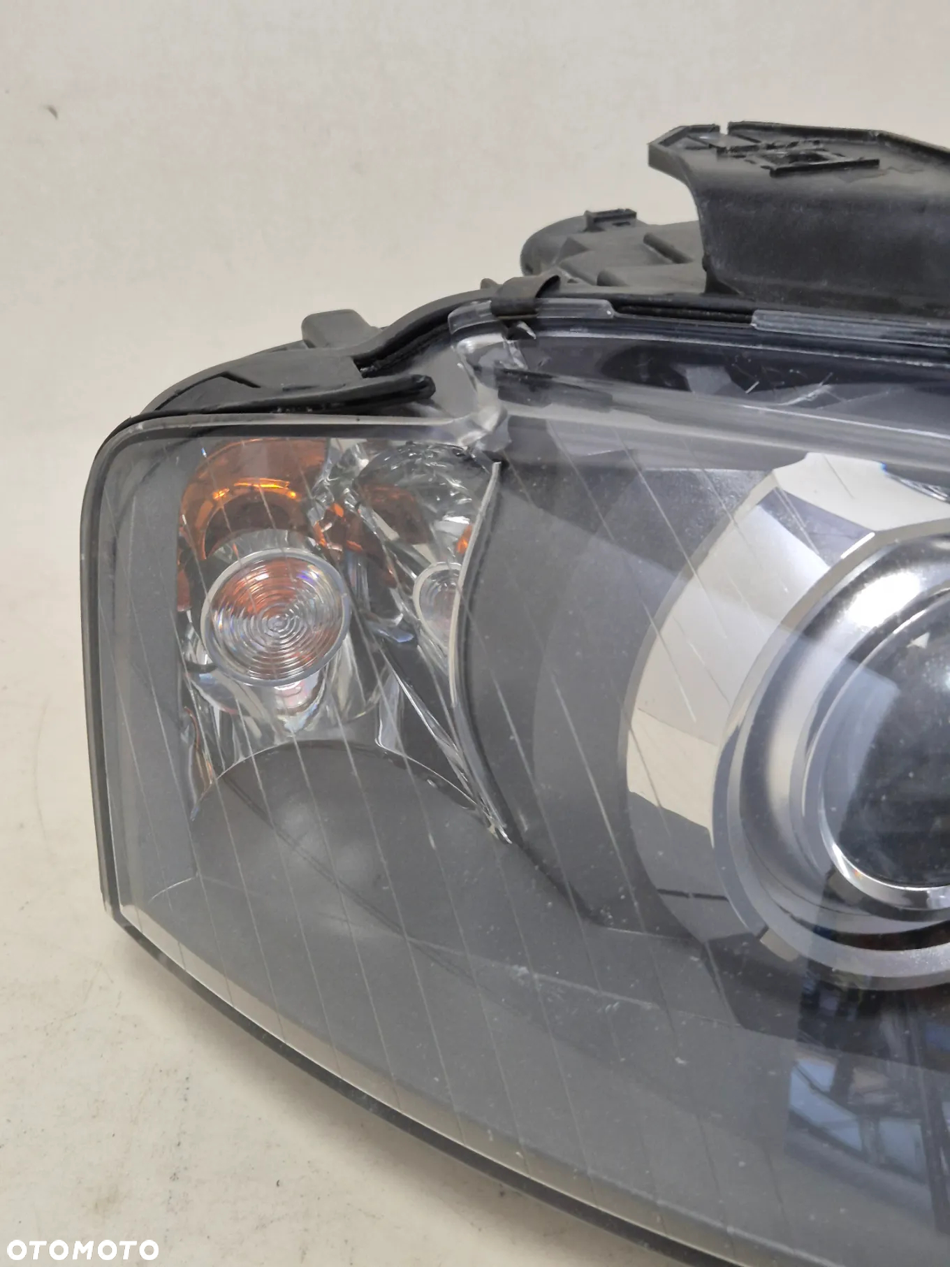 AUDI A3 8P 2007 BI XENON NIE SKRĘTNY PRAWA PRZEDNIA LAMPA KOMPLETNA EU - 4