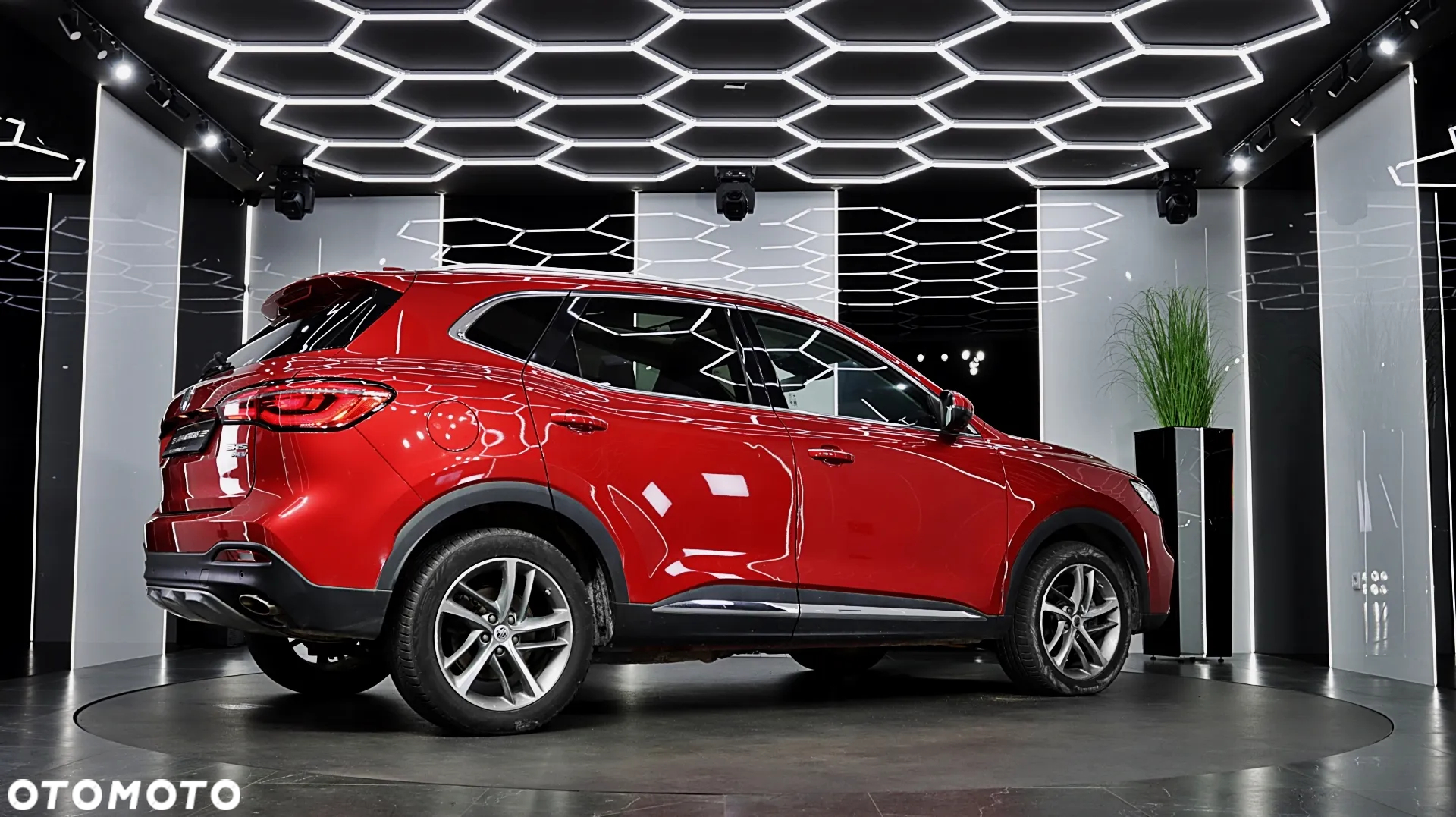 MG EHS 1.5T-GDI PHEV Luxury - 7