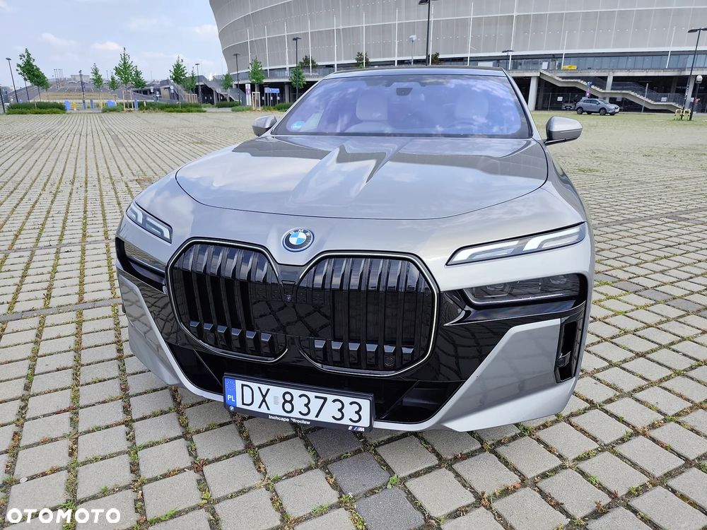 BMW Seria 7 750e PHEV xDrive M Sport sport - 6