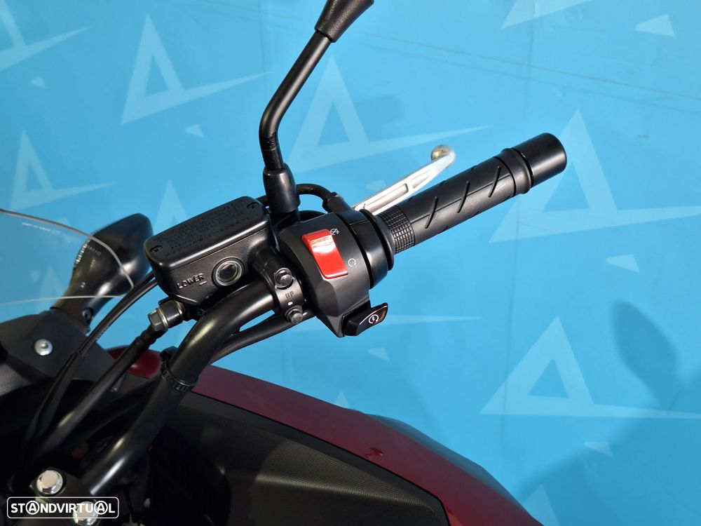 Honda NC750X - 9