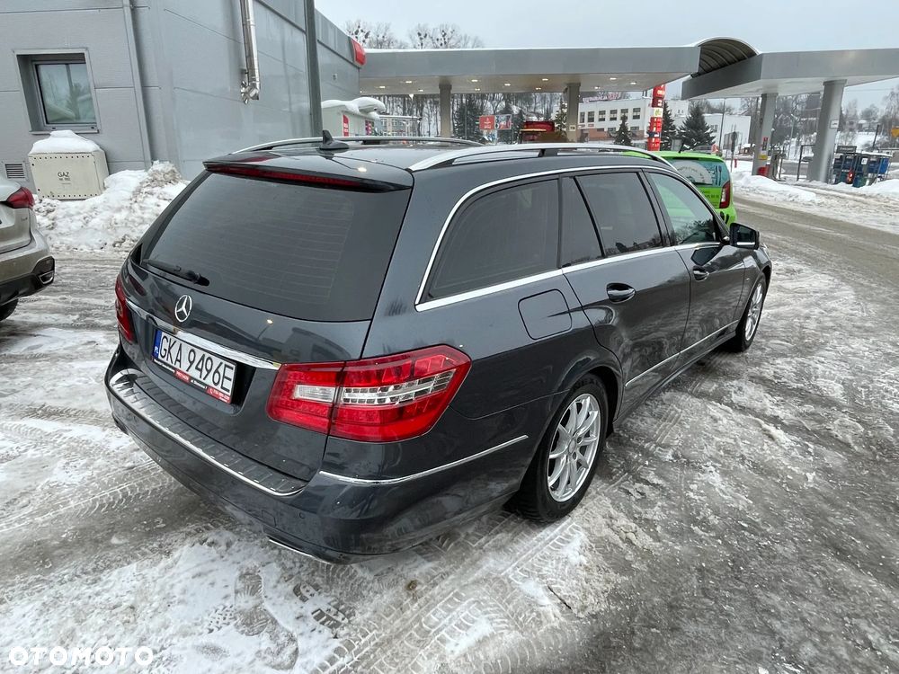 Mercedes-Benz Klasa E 200 CGI BlueEFFICIENCY Automatik Avantgarde - 8