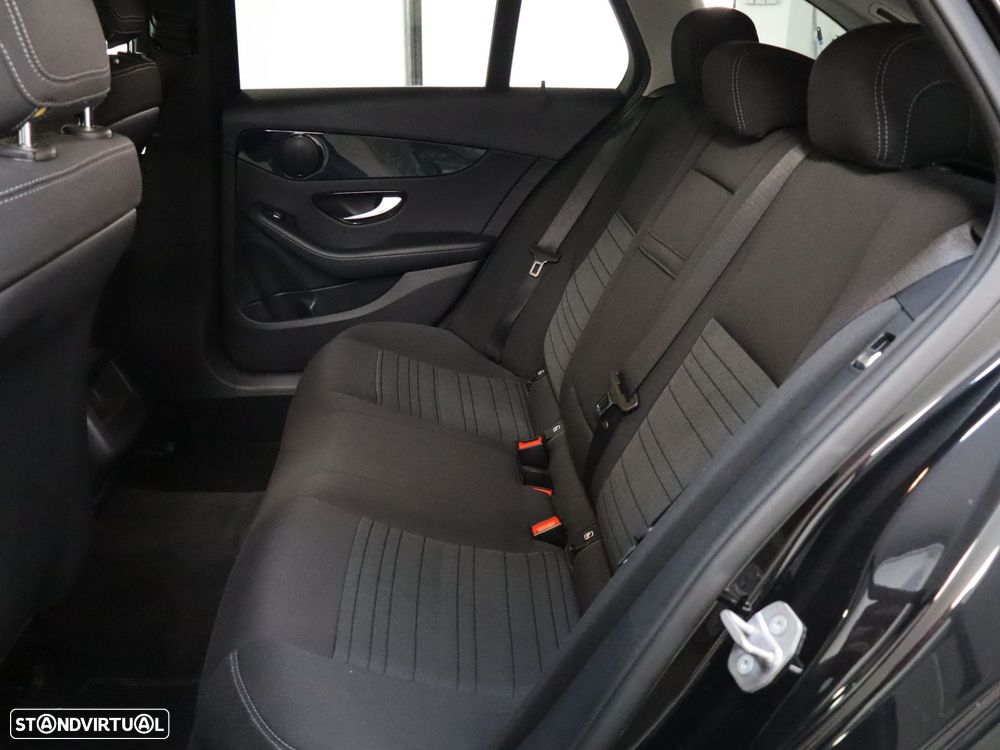 Mercedes-Benz C 200 - 9