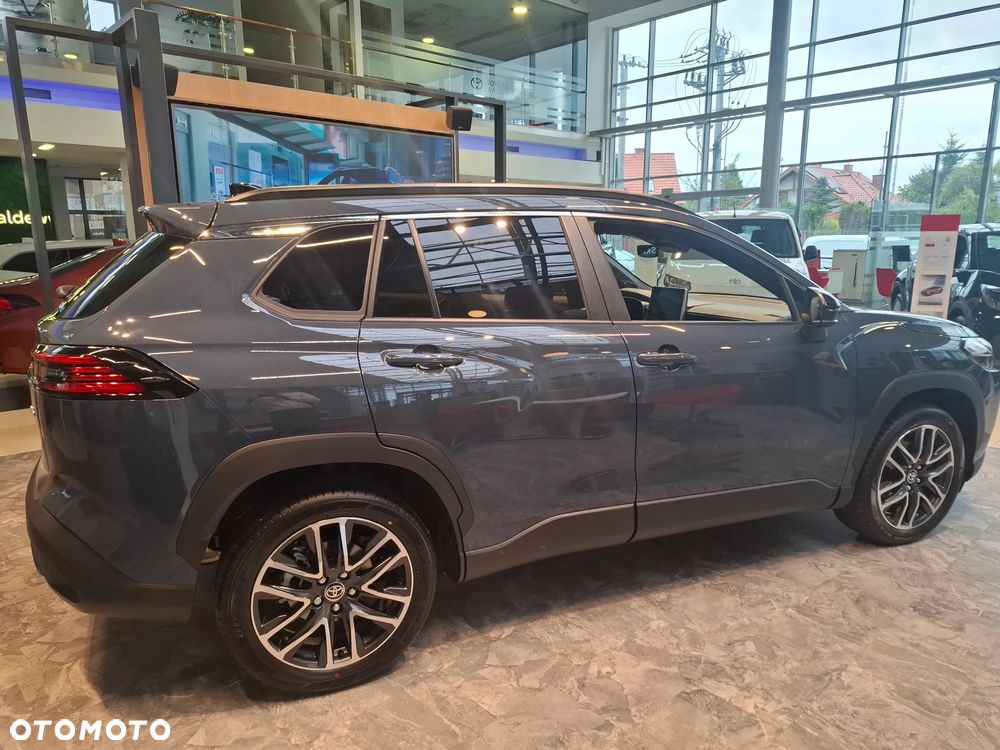 Toyota Corolla Cross 2.0 Hybrid Executive - 10