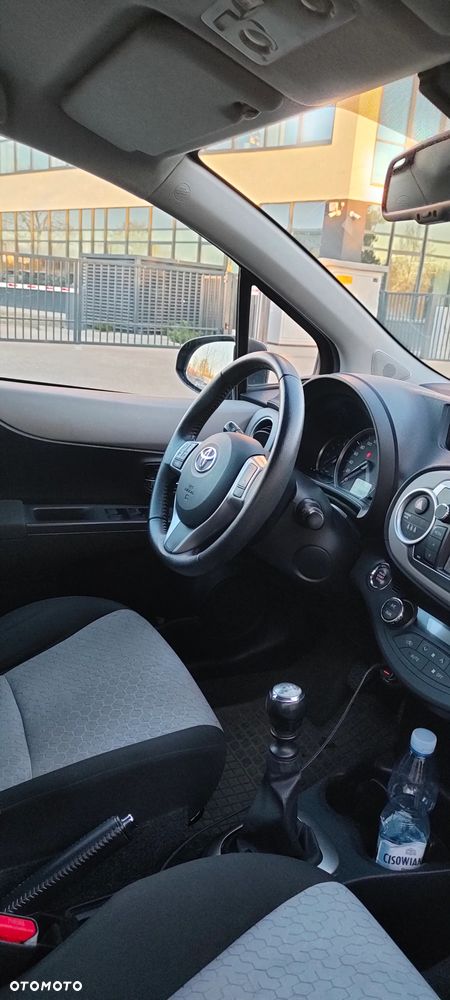 Toyota Yaris 1.4 D-4D Prestige - 9